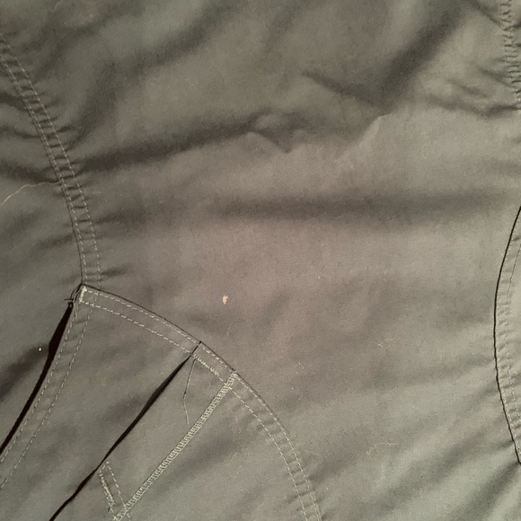 Small Scrub Top - Picture 2 of 3